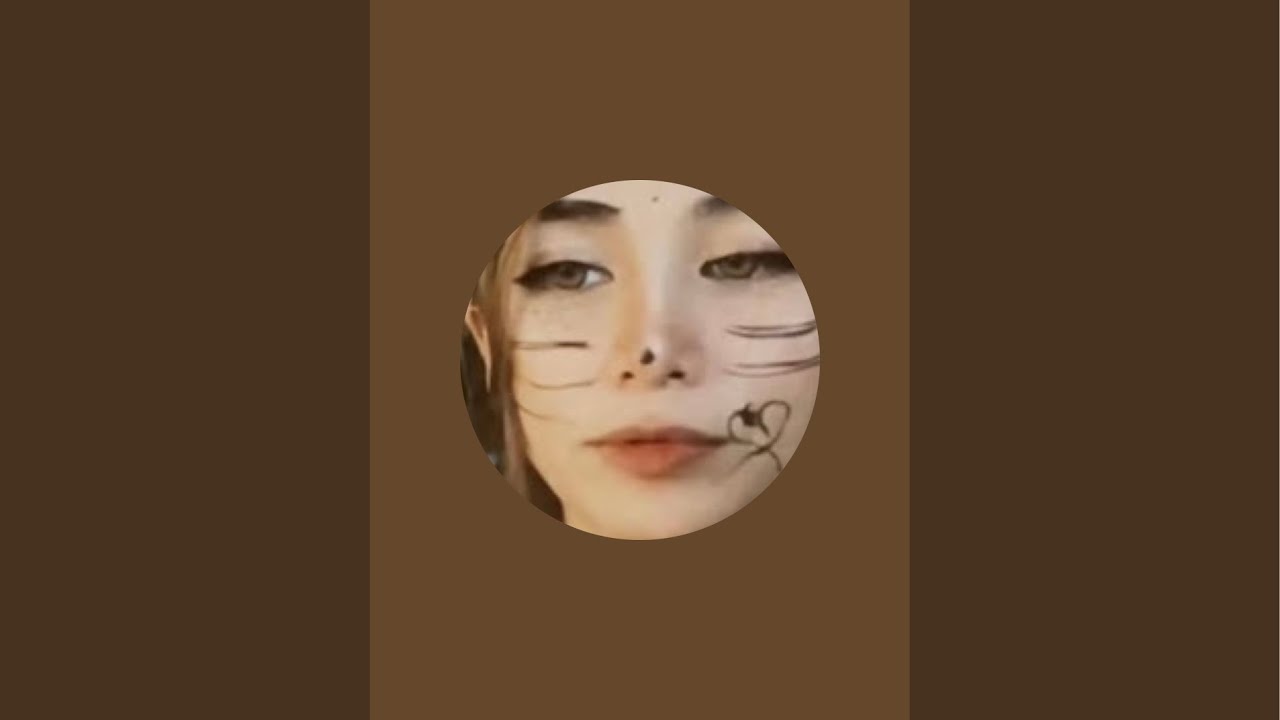 Cat Woman Meow Vlog is live!
