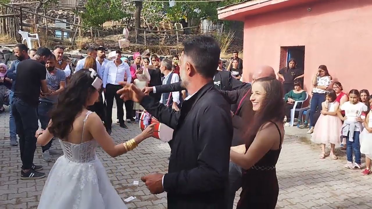 Göçeruşağı Köyü Çiftetelli Oyunu