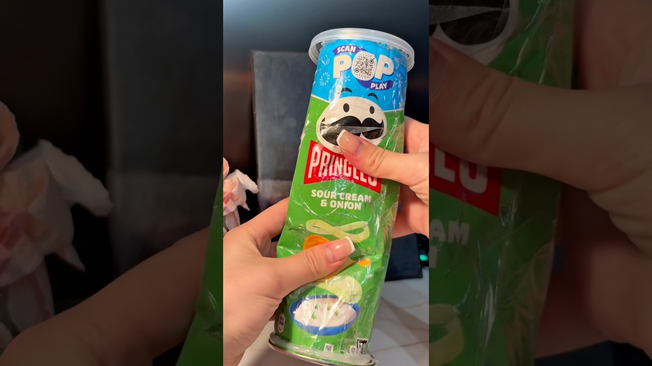 DIY Pringles Can Squishy Tutorial! 🥫✨