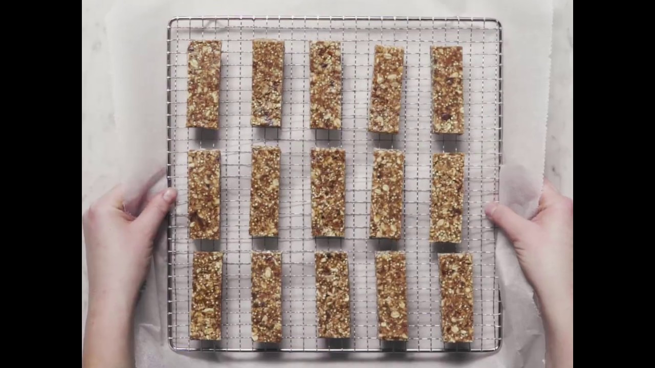 No-Bake Quinoa Energy Bars Recipe