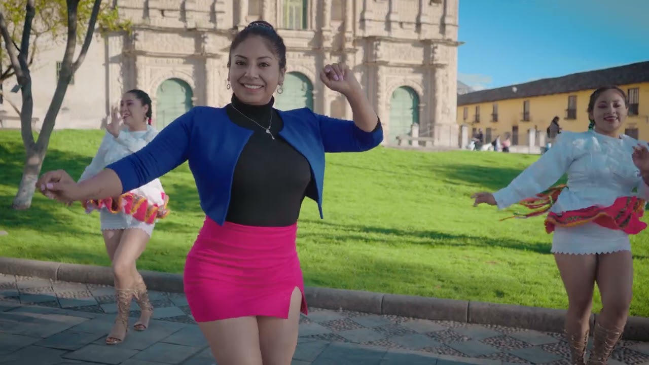 ANGIE TORRES - MIX DOMINGO DE FIESTA