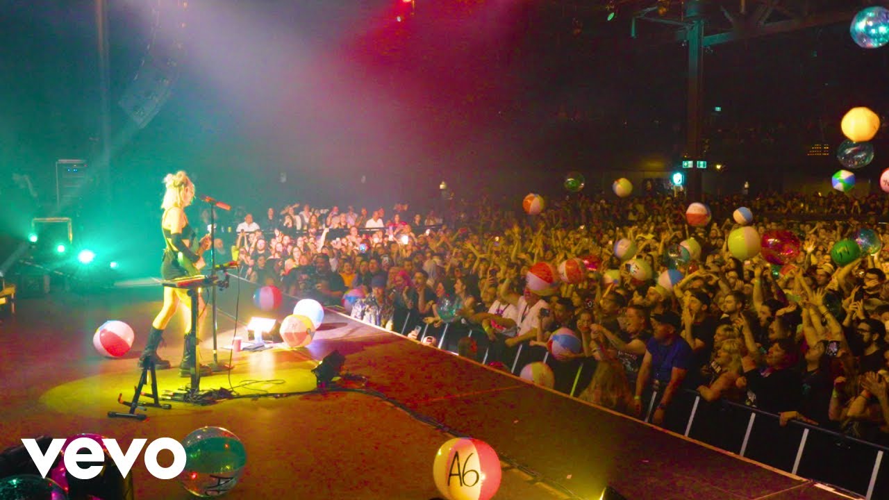 Lights - ALIVE AGAIN ((A)LIVE AGAIN: Live From Toronto / 2025)
