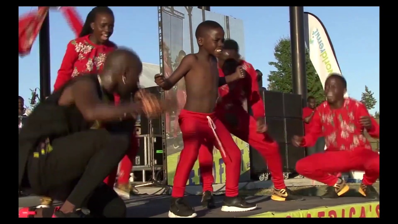 Triplets Ghetto kids & Eddy Kenzo First performance in Canada Afro
