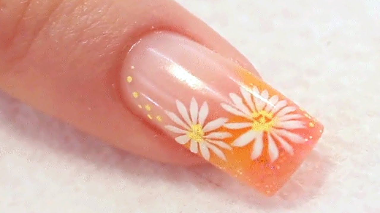 Colour French Acrylic Nail with Painted Daisies Tutorial Video by Naio Nails