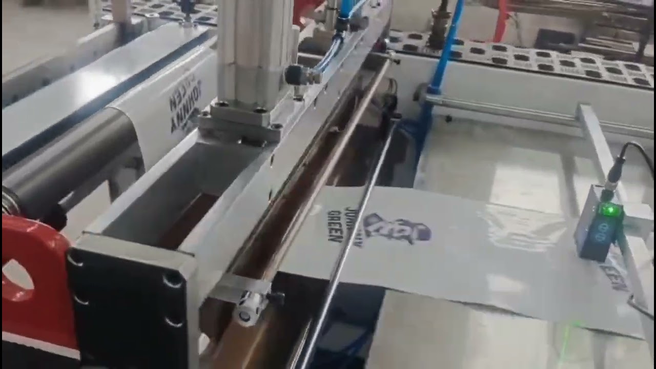 BS-600PT            This Machine is specially made  for Grow bags.