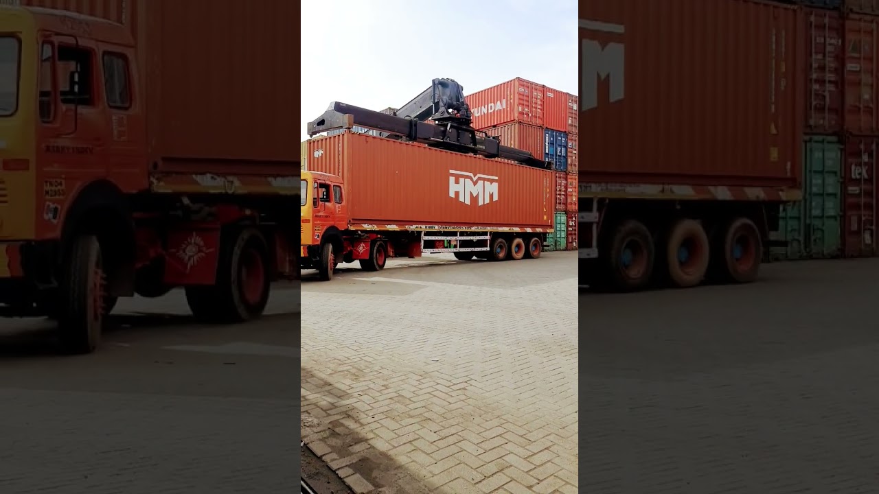 Container unloading ship video #shortvideo #viralvideo