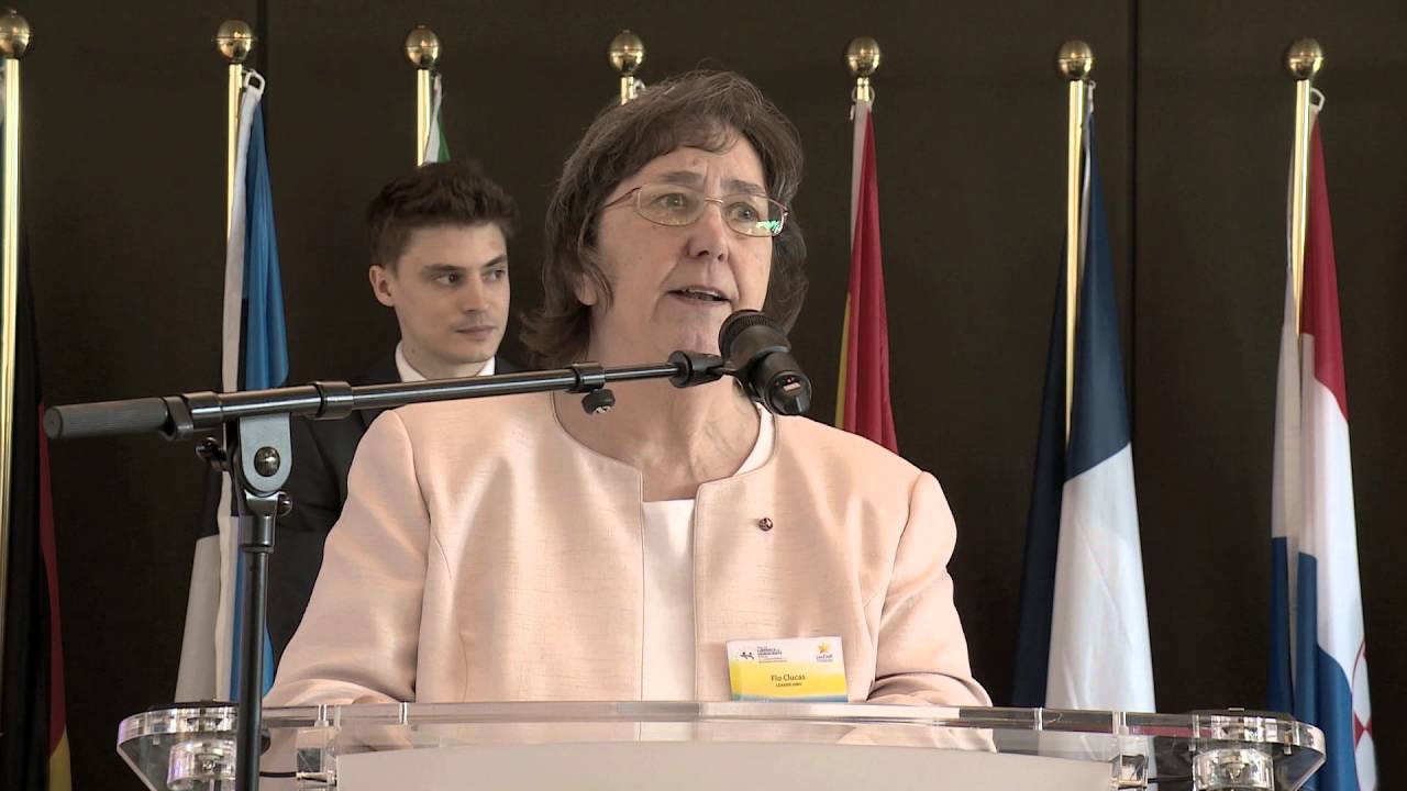 ALDE-CoR 2016 LeaDeR award winner Suzanne Fletcher (Liberal Democrats)