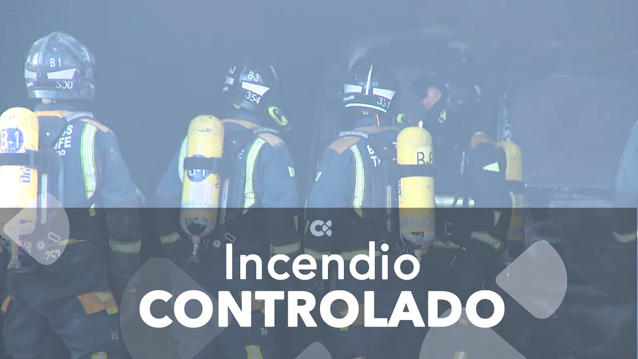 Controlado el incendio en una nave industrial de Güímar, en Tenerife