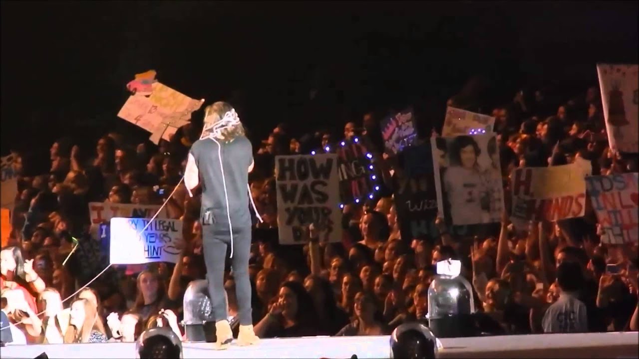 One Direction OTRA tour moments 24