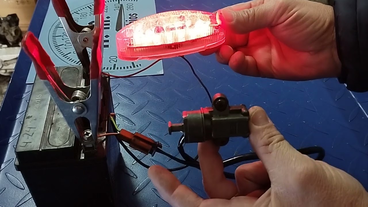 ( comprobación del sensor caballete lateral)