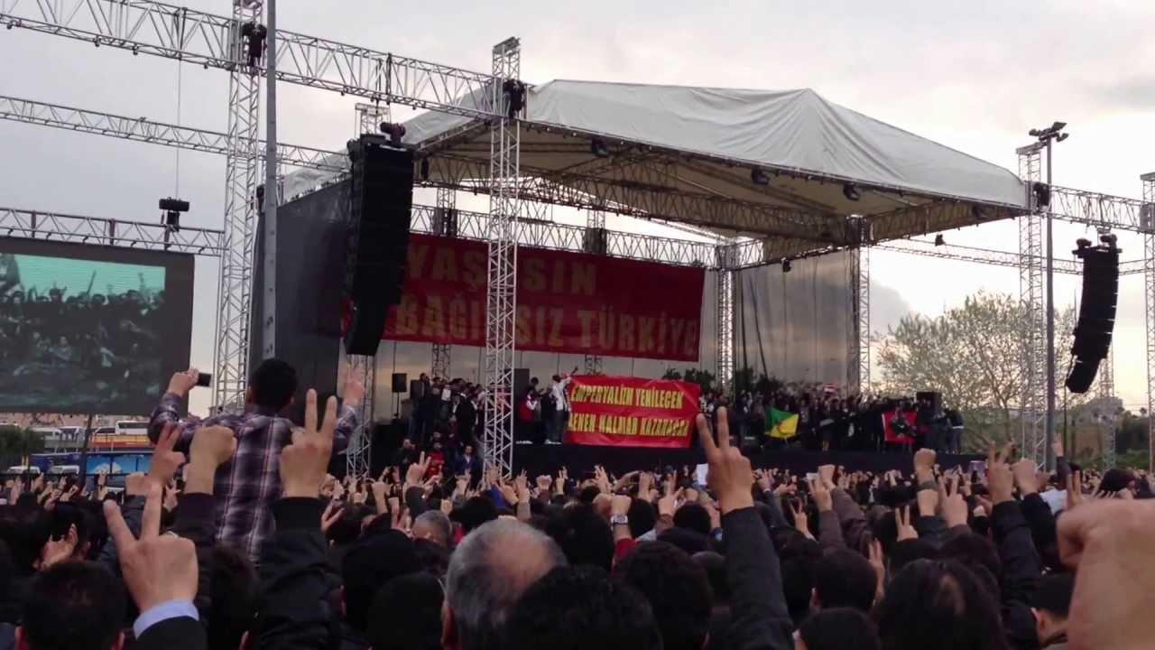 Grup Yorum - Enternasyonal marşı | 2013 Bakırköy Konseri