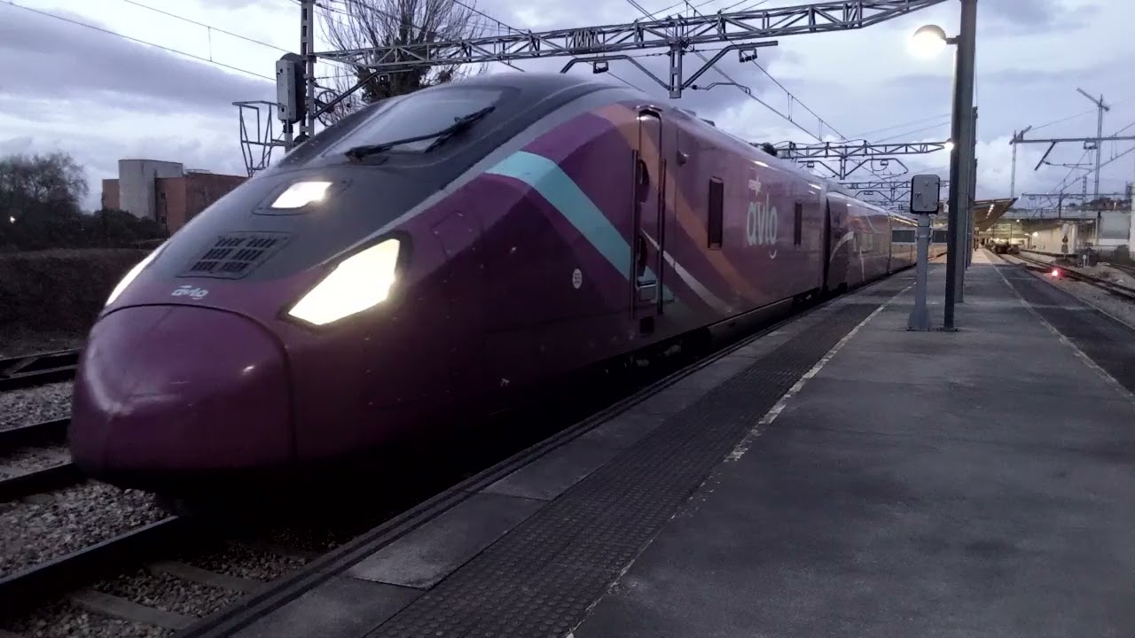 TRAINSPOTTING (VOL. 56) Avlo Gijón-madrid de Renfe Serie: 106 (Sonido Original) 