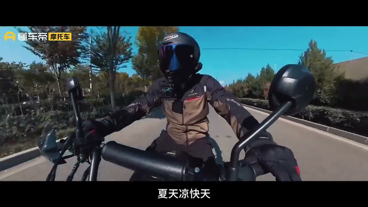 #摩托车领航计划 不多见的自在 Honda CL500丨骑后感因为CL500的降价，我们借来一台给大伙聊聊。不用管离地间隙，减震行程那些，这就是台典型的Scrambler车型。因为它有自在的驾