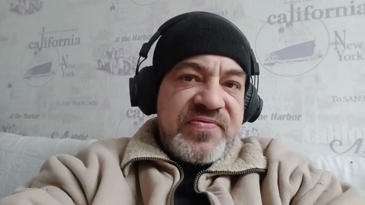 ПОПАЛИ В ЖИЛОЙ ДОМ В ДНЕПРЕ