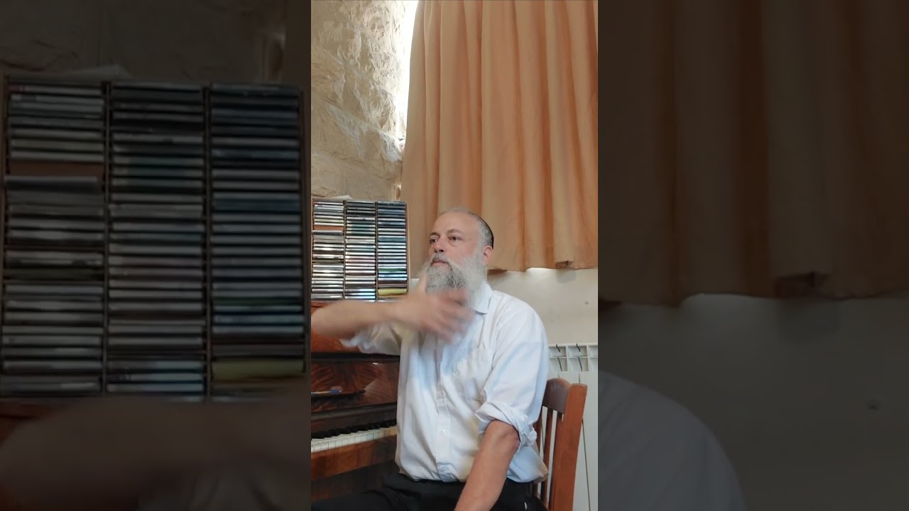 הדגמה של תהודה ואוברטונים בפסנתר (חלקי)
