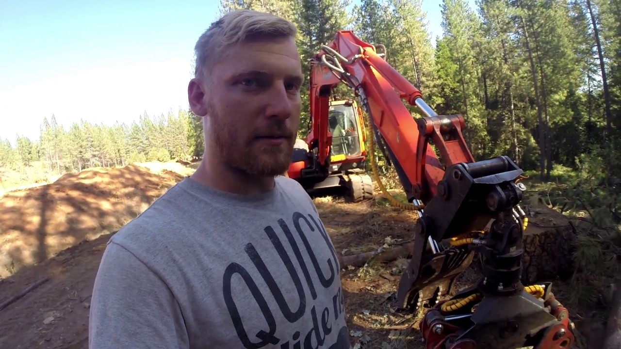 KUBOTA EXCAVATOR with ROTATING LOG GRAPPLE
