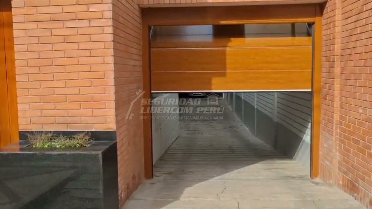 🚪 INSTALACIÓN DE PUERTA SECCIONAL - PUERTAS DE GARAJE - LIDERCOM 🚪