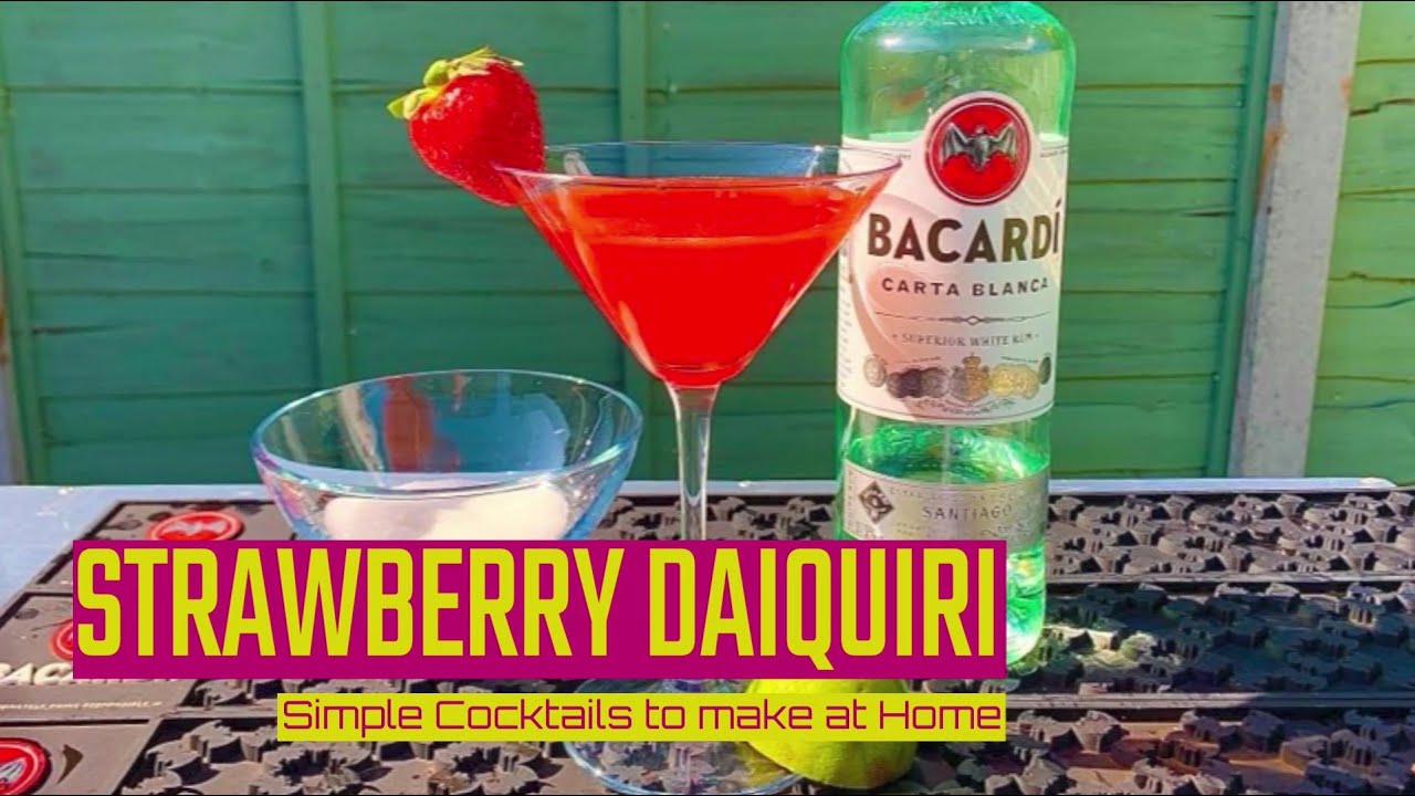 Easy Cocktails at Home: Fresh Strawberry Daiquiri