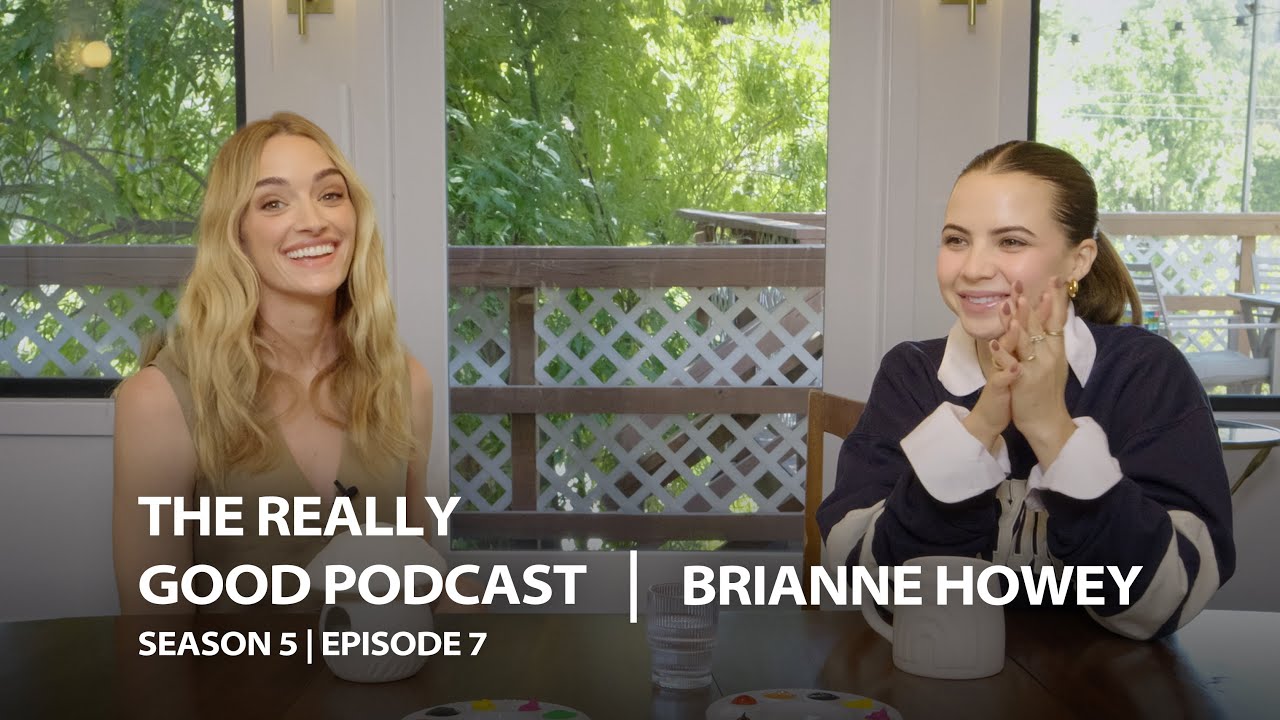 Brianne Howey: 