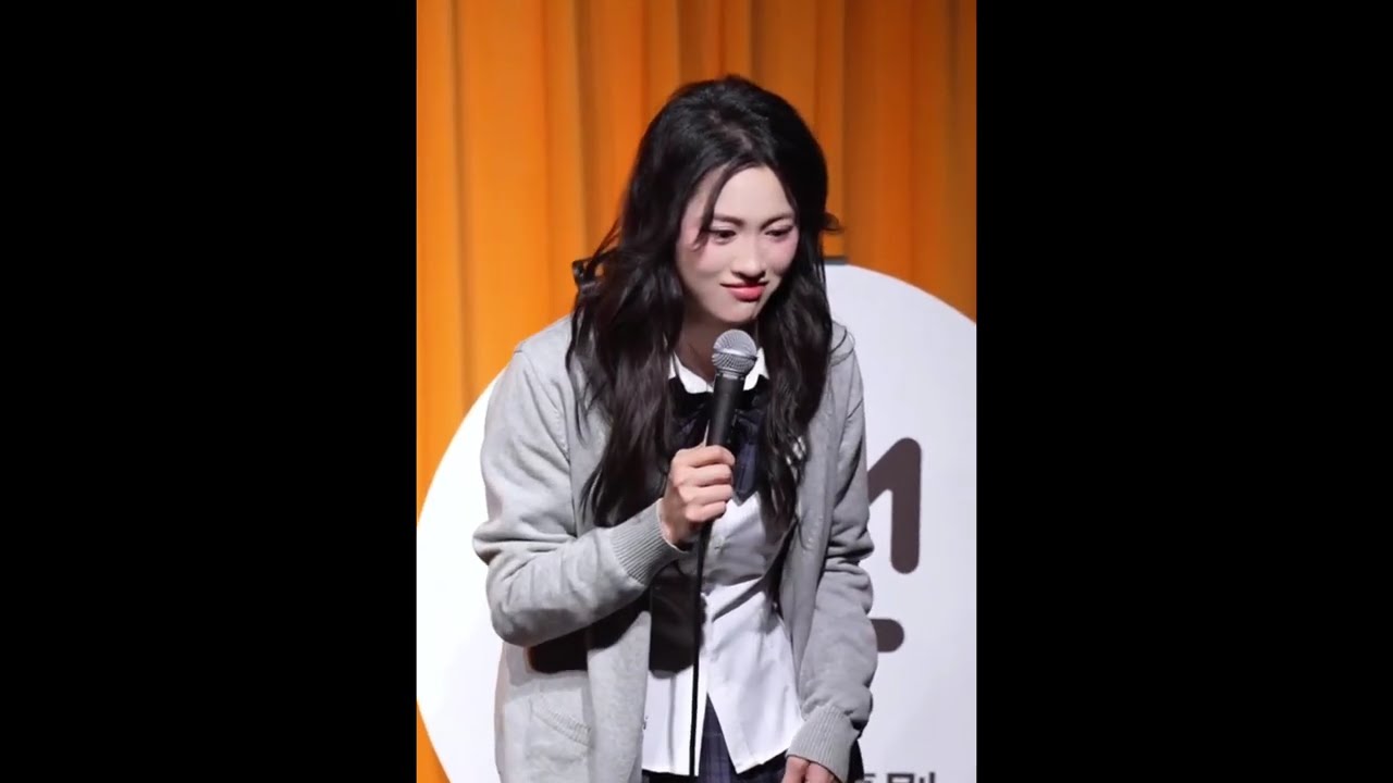 果汁观众互动：我脸大的像个饼吗 #脱口秀演出 #脱口秀互动
