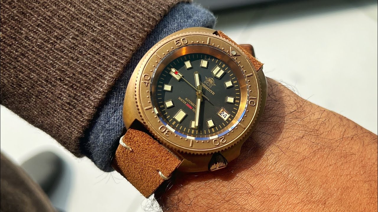 Addiesdive Bronze AD2104: hommage intelligente o copia spudorata?
