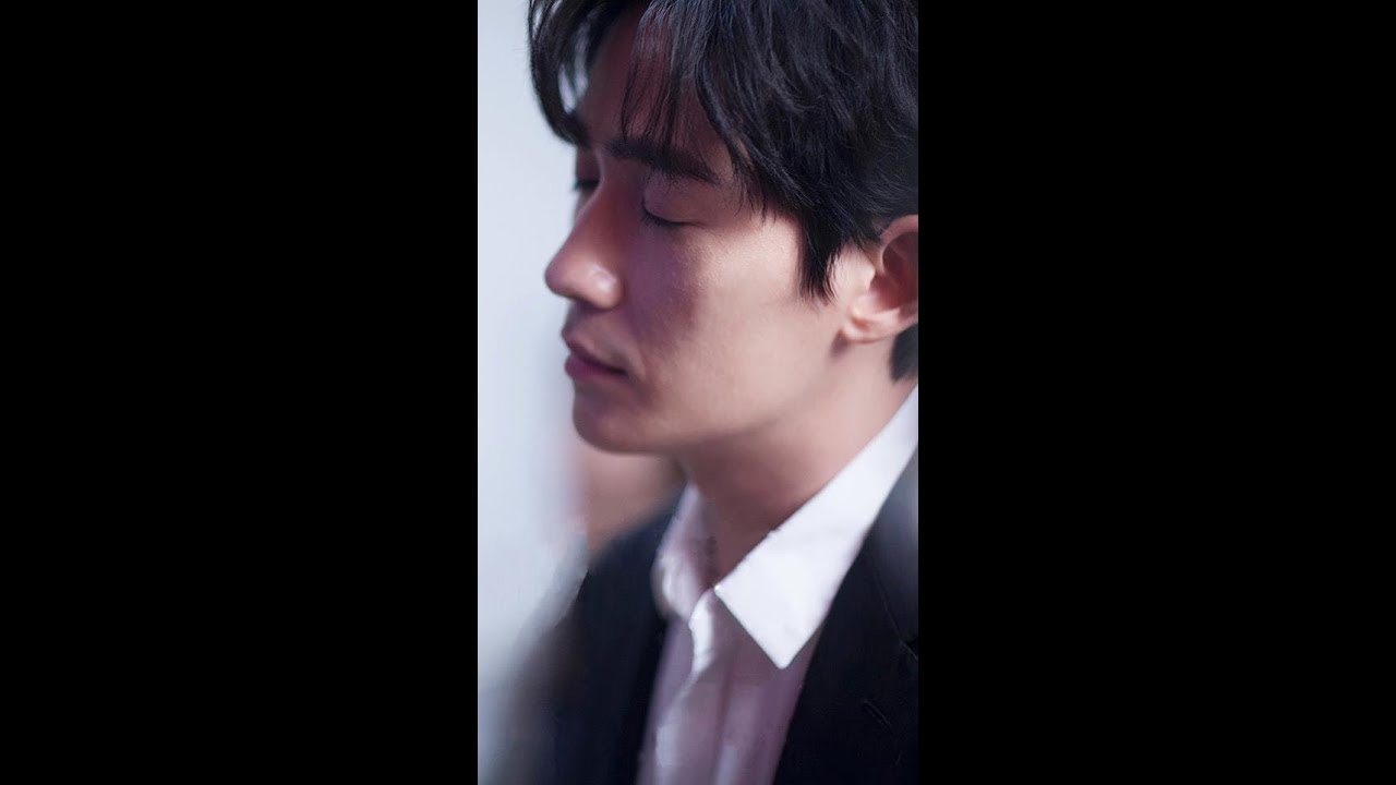 leave the light on ~~ zhu yilong ~~ bai yu ~~ AU