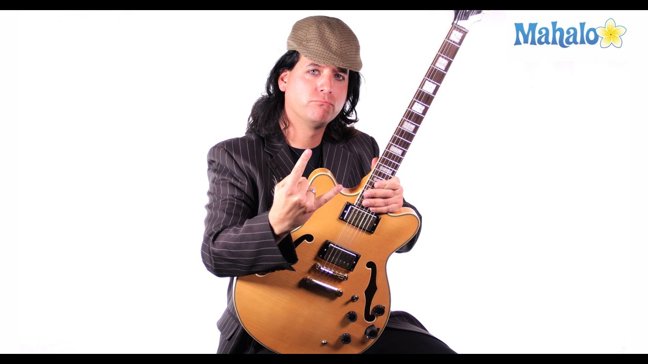 Как играть «It's A Long Way To The Top (If You Wanna Rock 'N' Roll)» группы AC/DC на гитаре
