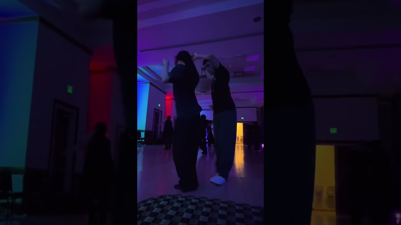 Aaron Nuno🕺& Elise Renwick💃- West Coast Swing Improv Late Night Social Dancing - SwingCouver 2026