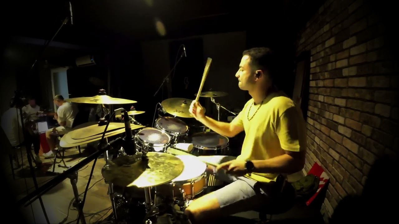 Hiç Ummazdım (Aşkın Nur Yengi) Studio Recording Session - Burak Ülke
