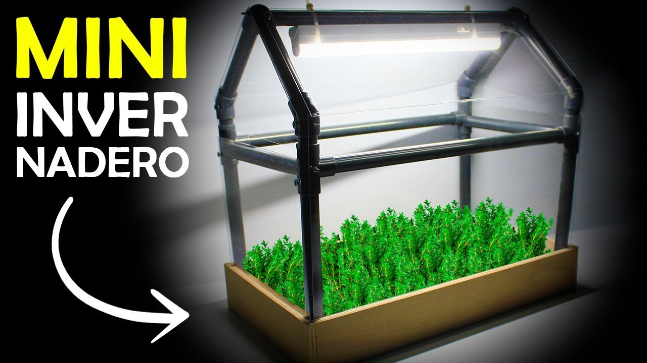 Cómo Hacer un Mini Invernadero Casero