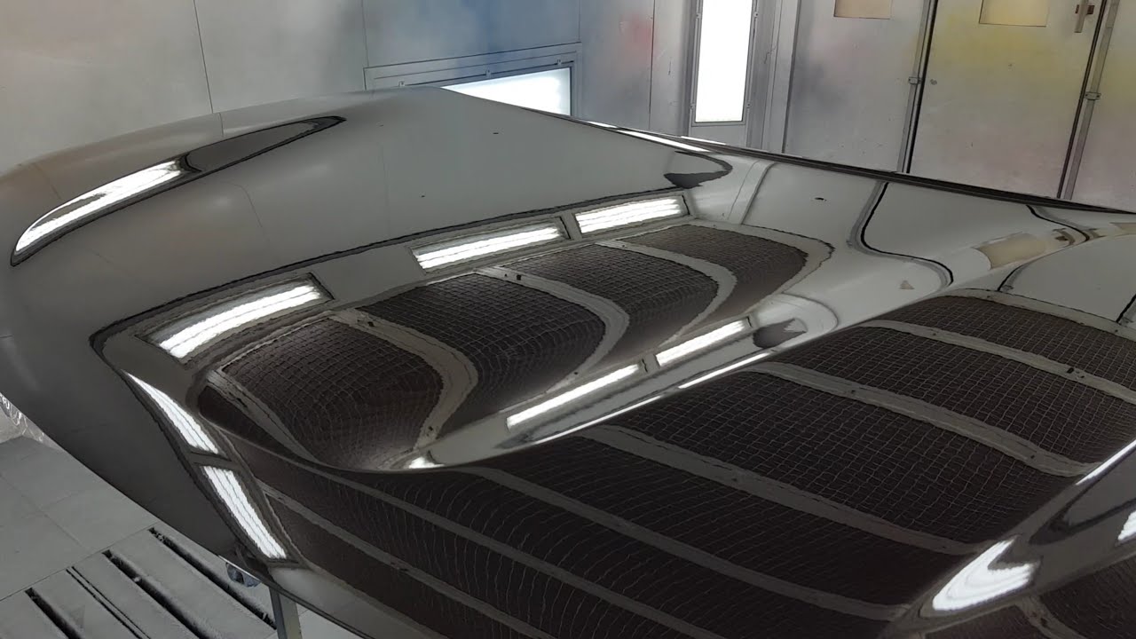 Car Painting: Nice black hood no dust and mirror finish