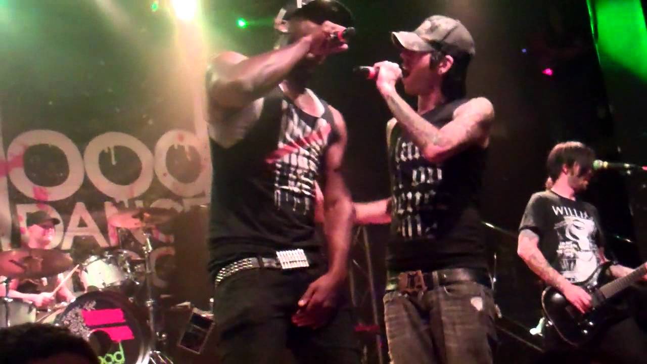 Deuce @ mojoes 4-17-12