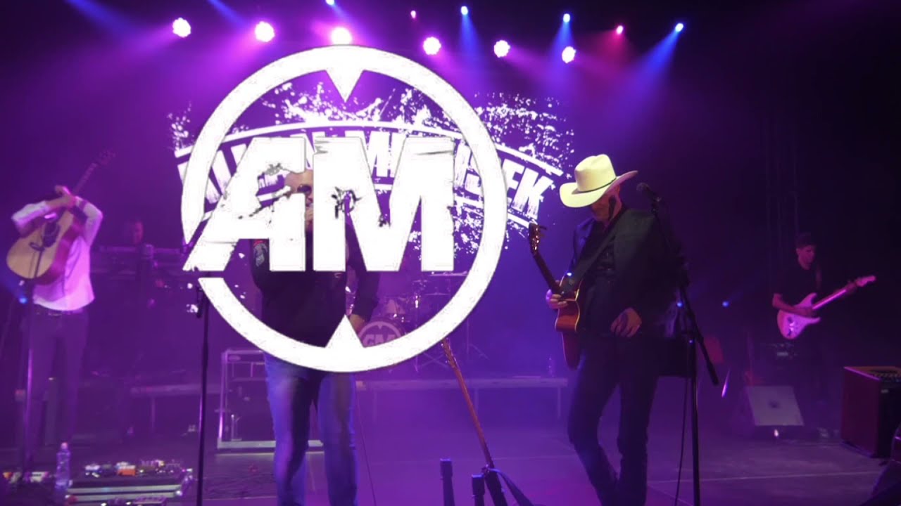 Allan Miku&scaron;ek feat. Michal David - CHTĚL BYCH Ž&Iacute;T TAK, JAK SE M&Aacute; /Live from Allan Miku&scaron;ek 50-25/