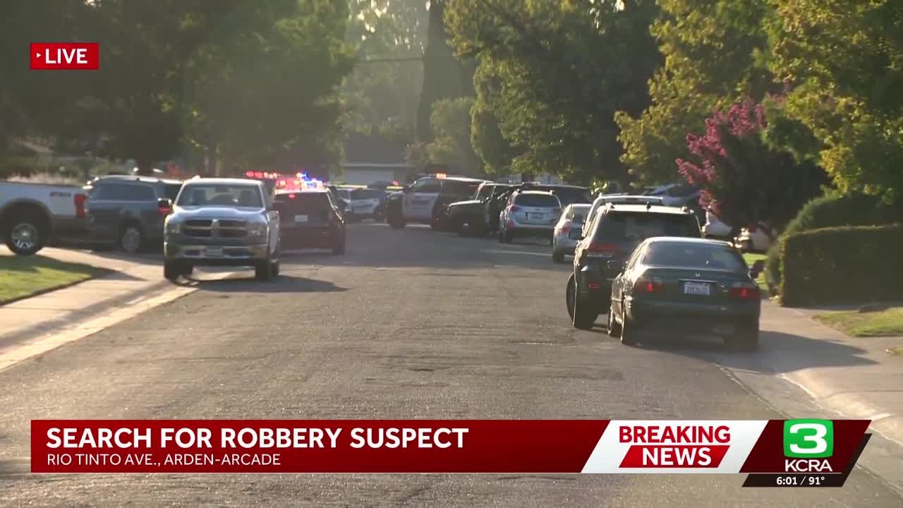 Deputies search for Taco Bell robbery suspect in Sacramento County