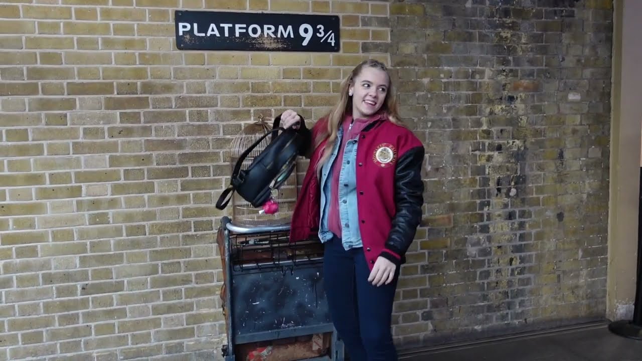 King's Cross station nástupiště 9¾ ...vlog  /LEA