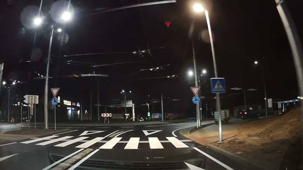 NÁVOD: Ako jazdiť cez turbo-okružnú križovatku v Žiline
