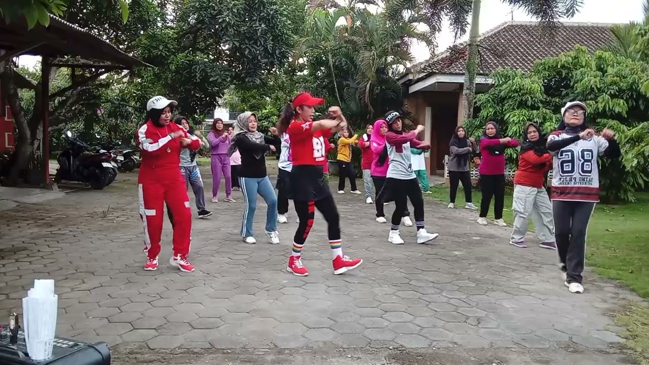 Senam Kreasi_Teri Meri