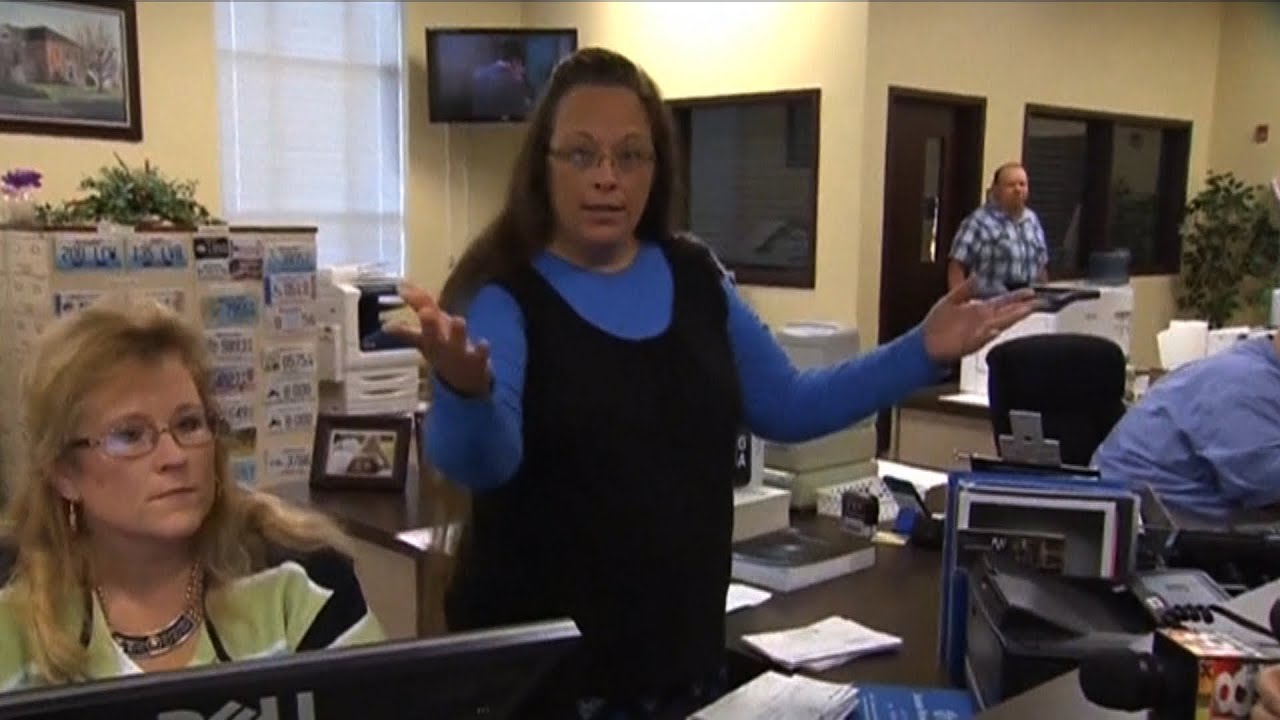 Protests Grow over Kentucky Clerk’s Denial of Same-Sex Marriages