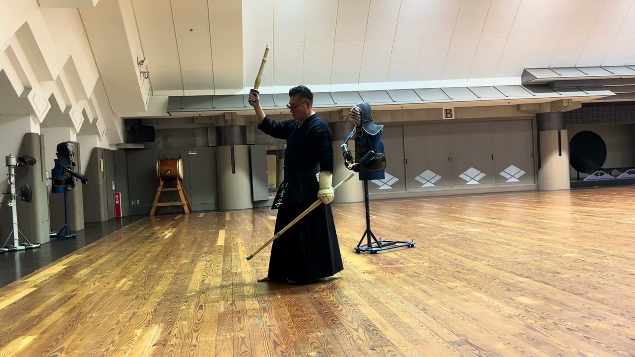 絶大なる暇人vol,102 足立っコ二刀稽古