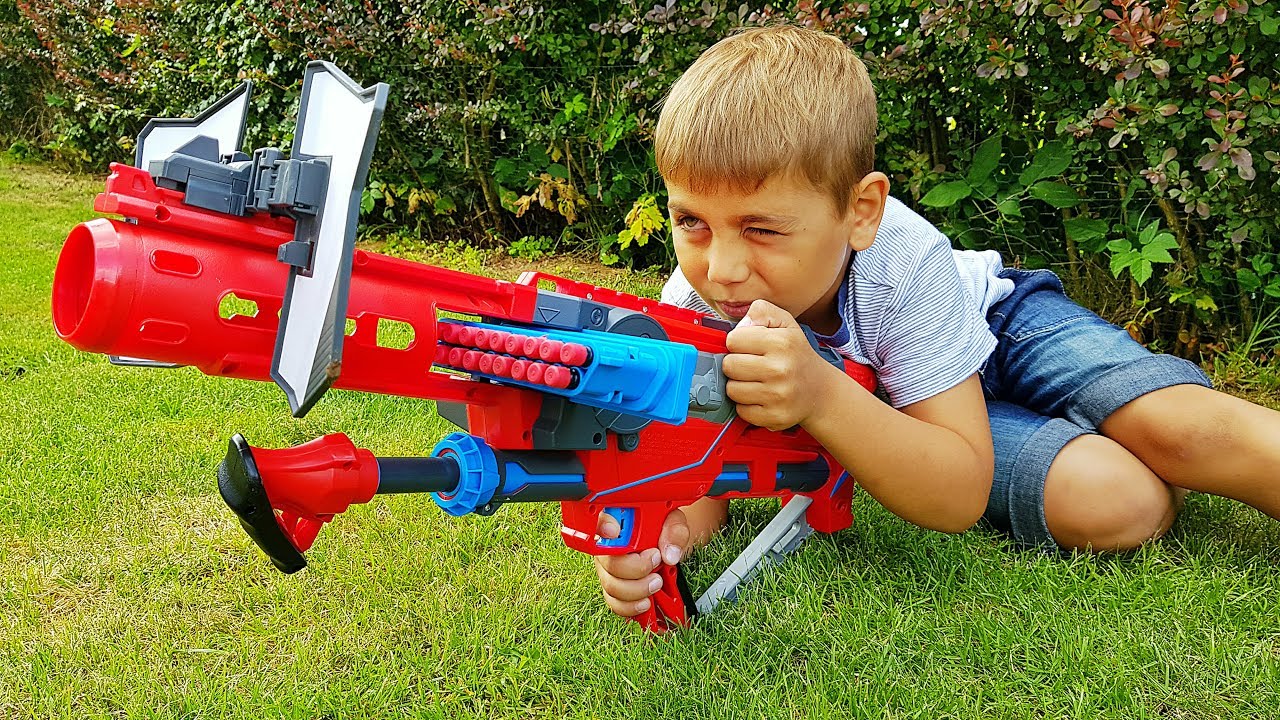 NERF WAR! Обзор огромного автомата! BoomCo Rapid Madness Unboxing!