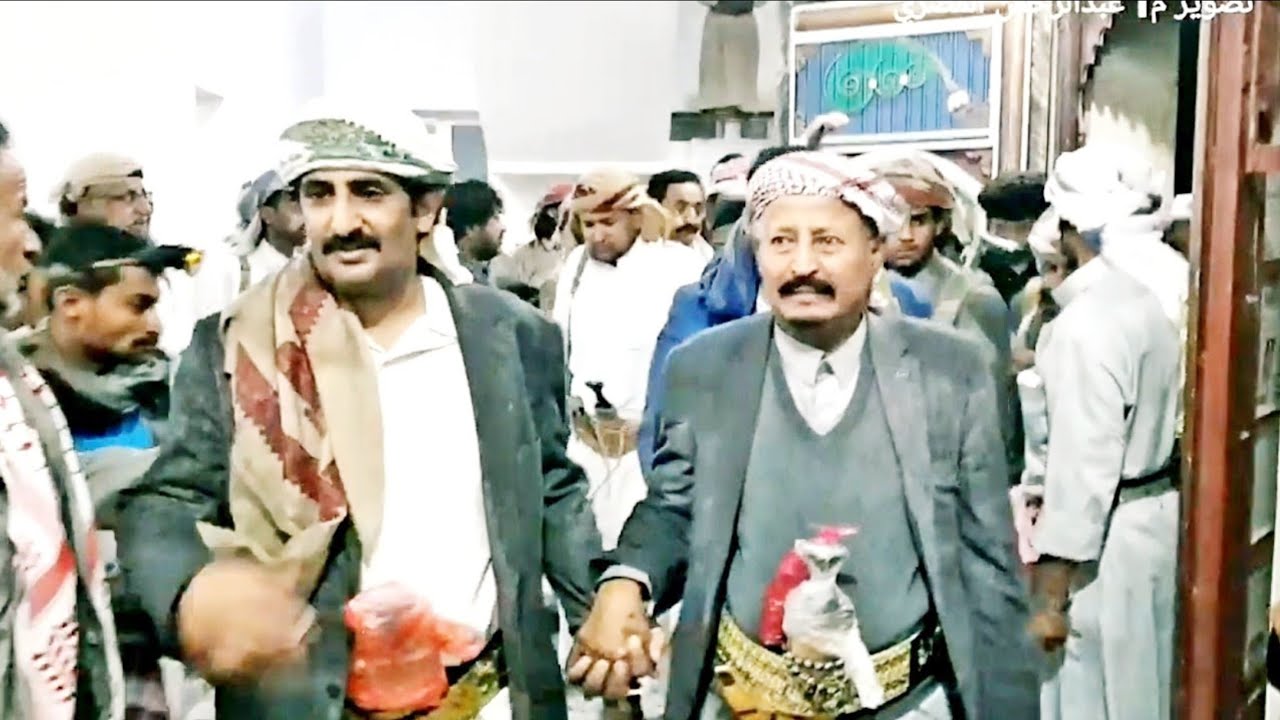 الشيخ ناصر الهيال وربعه بني جبر خولان يؤدون واجب العزاء بوفاة الشيخ محسن بن معيلي مأرب اليمن