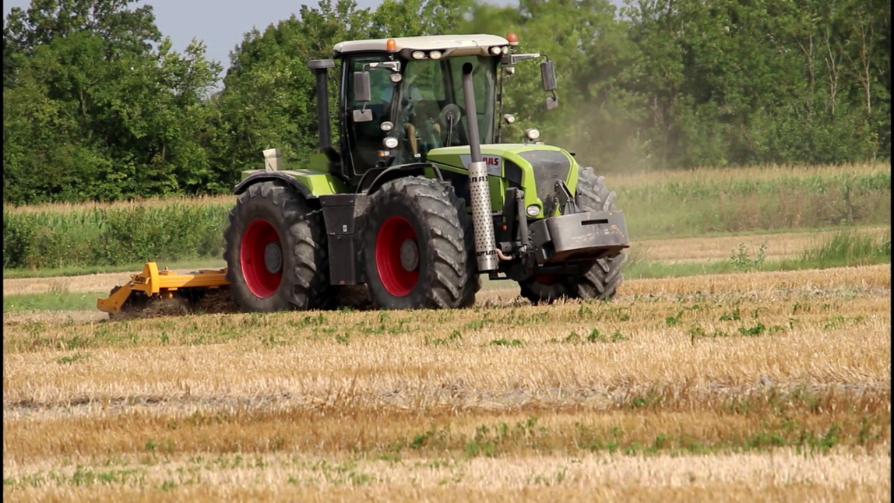 Décompactage 2018 | Claas xérion 3300 trac| | gascon 5 dents |