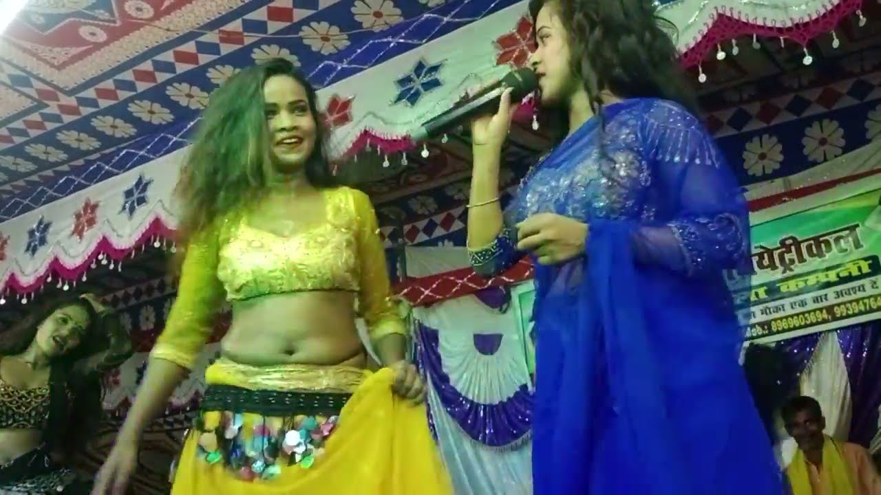 #khushbu Rai new songs 2022lel #pudina #खुशबू राय मस्त स्टेज शो लेल पुदीना गर्दा उड़ गया