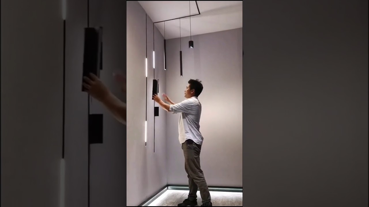 جسر انارة مغناطيسي  magnetic track light