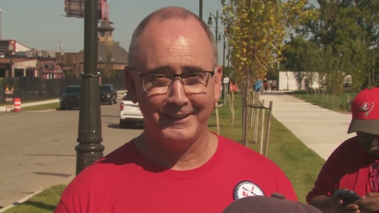 UAW President Shawn Fain provides update on contract negotiations