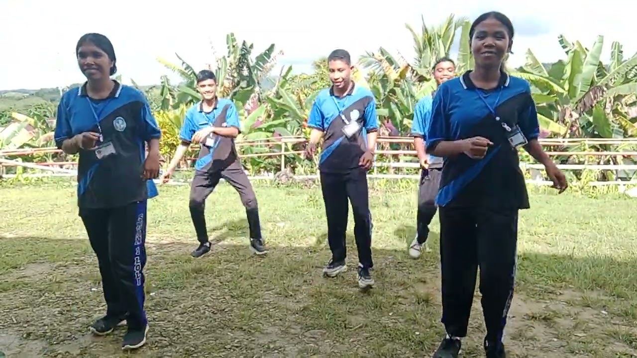 Kelompok II. Kelas 12 IPA SMA Negeri 1 Loli