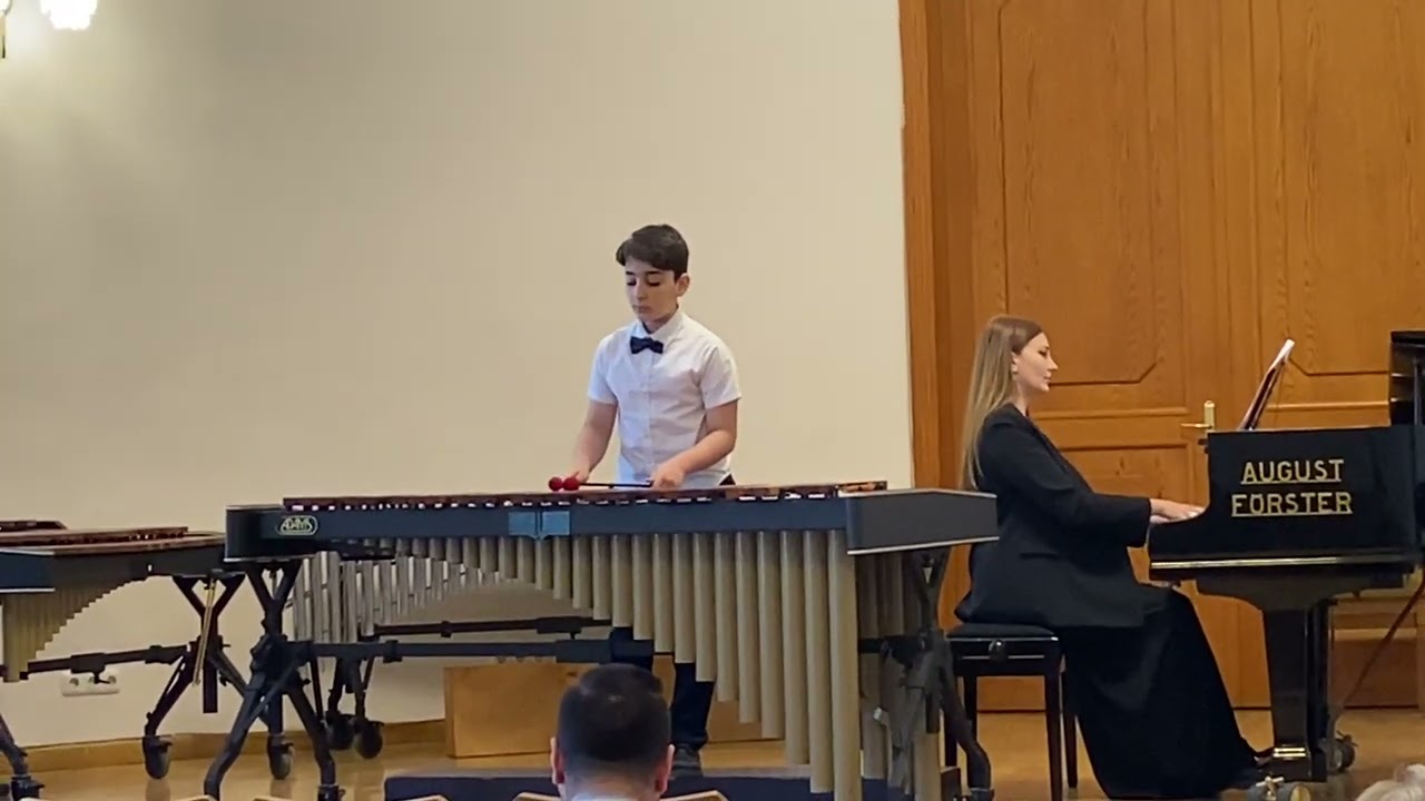 Menua Melik-Haykazyan - Antonio Vivaldi Winter part 1 Marimba