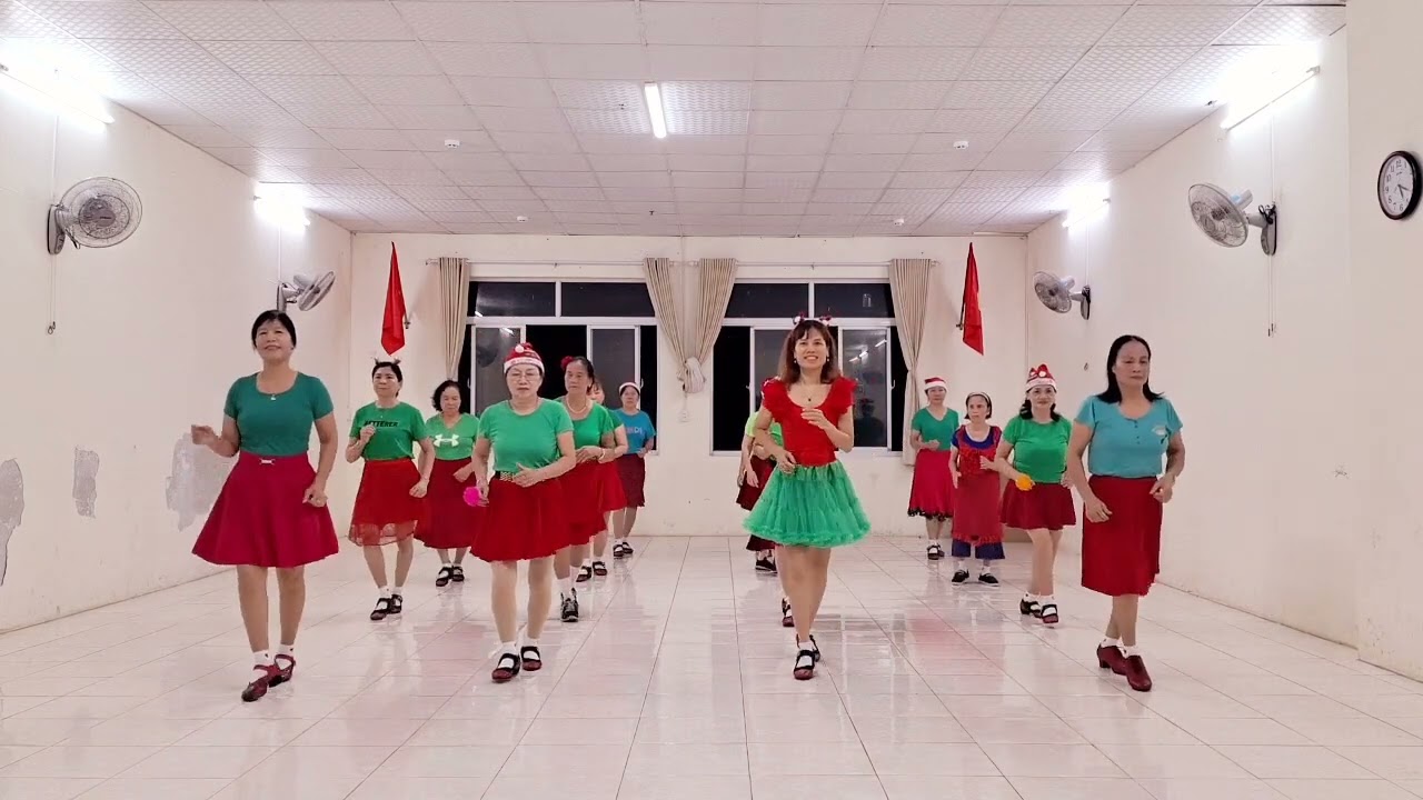 Mary's boy child linedance - Demo by Lớp Dân vũ cc199 NKKN