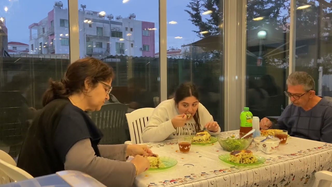 DOĞUM GÜNÜMDE YEMEĞE DIŞARIYA ÇIKTIK 