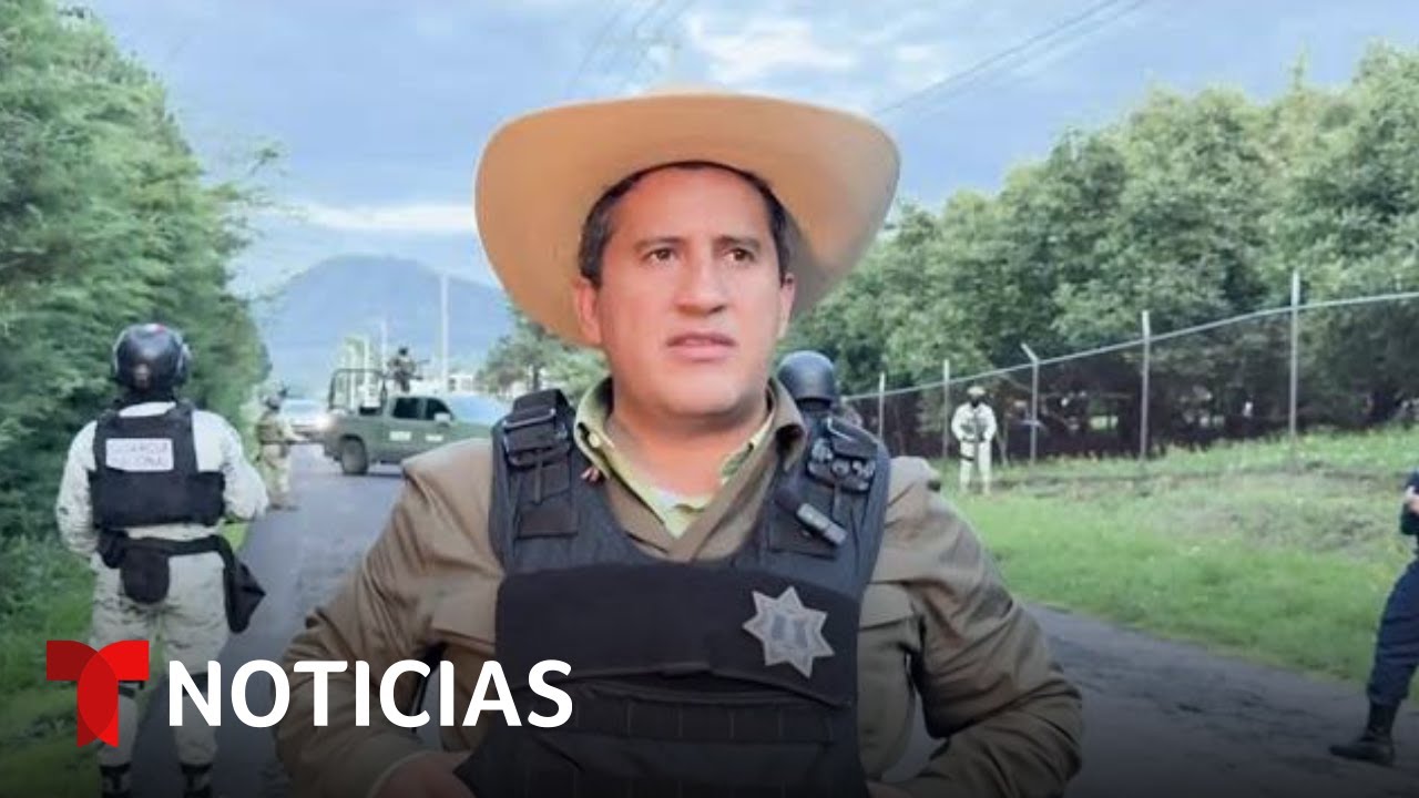 Amenazas del narco no paran a este alcalde de Michoacán | Noticias Telemundo
